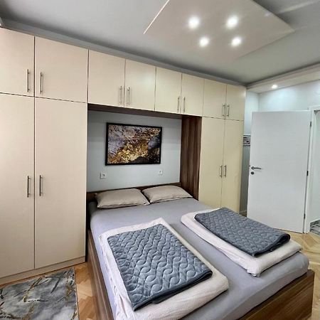 Apartment Square Sarajevo Ngoại thất bức ảnh